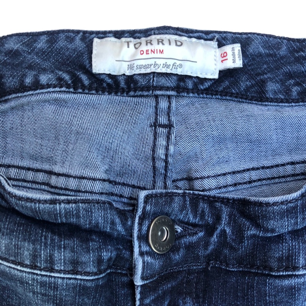 Torrid Skinny Jeans Size 16 - Picture 4 of 7